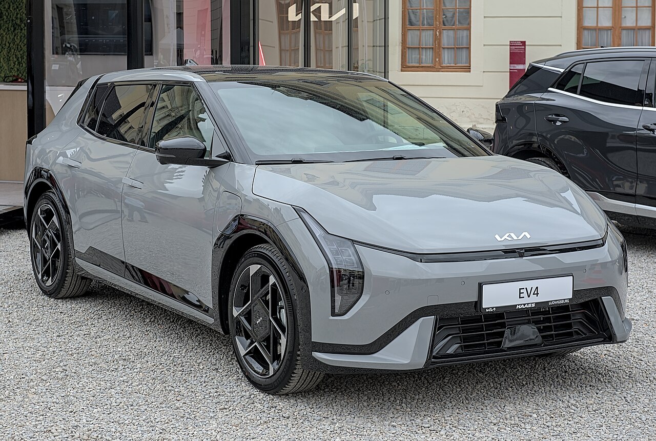 Kia EV4