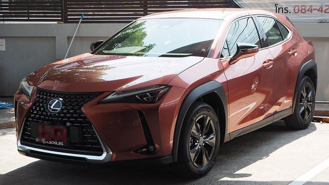 Lexus UX