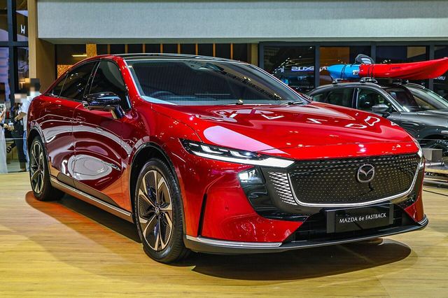 Mazda Mazda6e