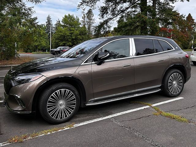Mercedes-Benz Maybach EQS SUV